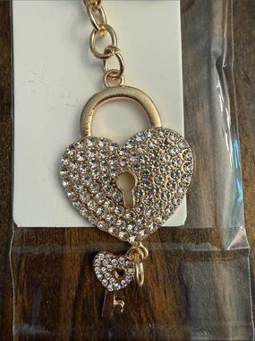 ItGirl Gold Tone Rhinestone Crystal Heart Lock Keychain Charm